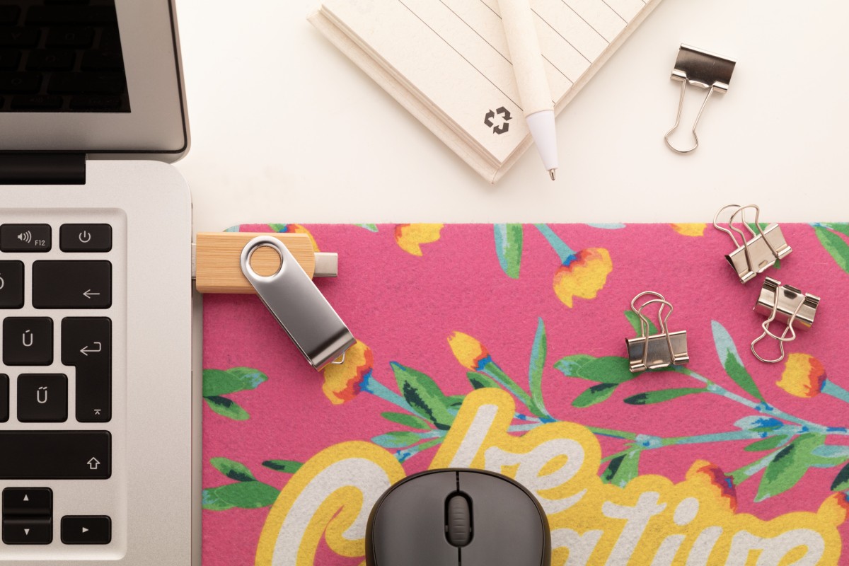 Chiavetta USB OTG BooSpin in Bambù e Metallo Capacità 16/32 GB Personalizzata