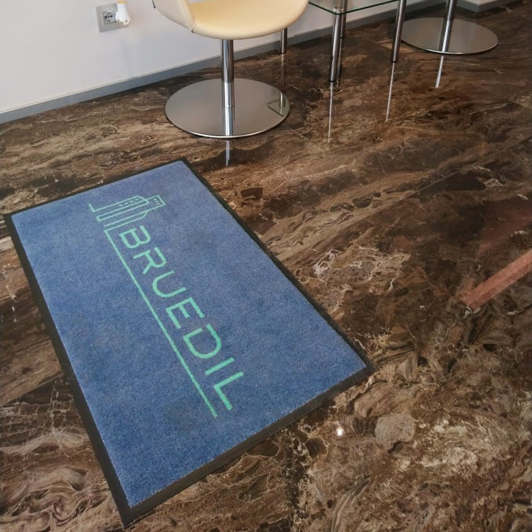 Tappeto Zerbino Asciugapassi Personalizzato con Bordo Antinciampo 200x170Cm